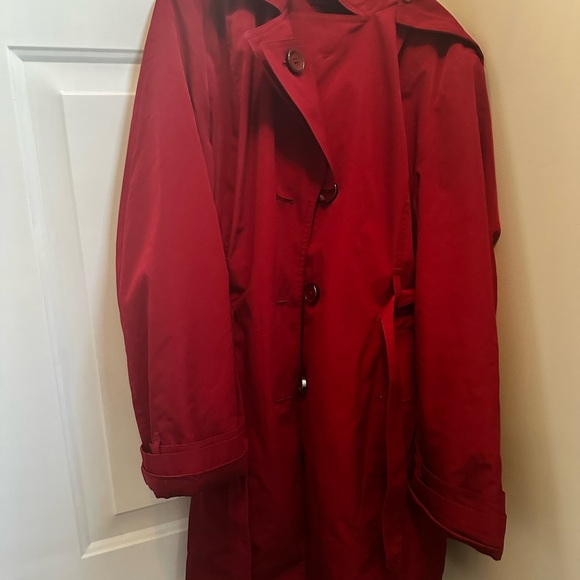 London Fog Vibrant Red Outerwear - Picture 3 of 4